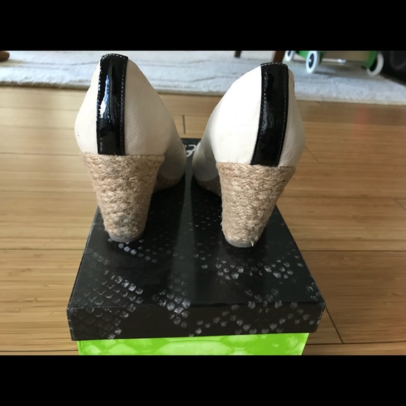 Sam Edelman Randall Wedges - Picture 2 of 4